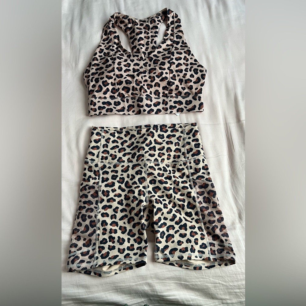 Fabletics Workout Set Cheetah Print